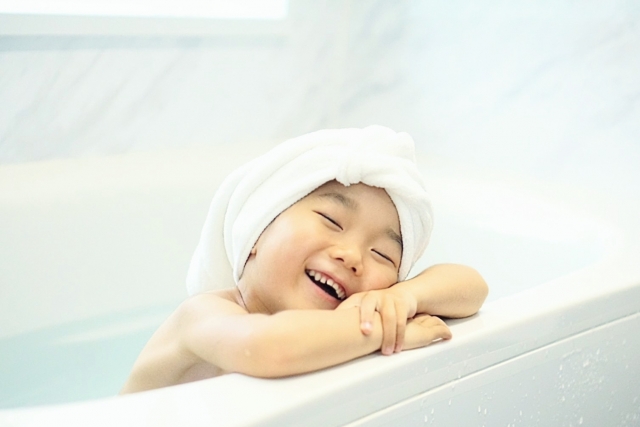 お風呂嫌いな子供の理由と効果的な対策は？